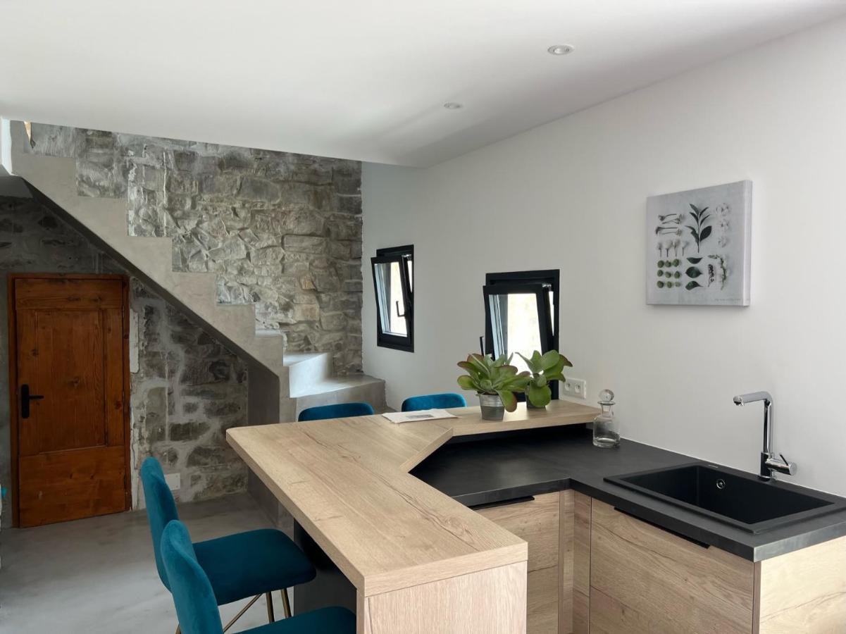 Luxurious Family House With Pool In Ardeche. Villa Les Vans Eksteriør billede