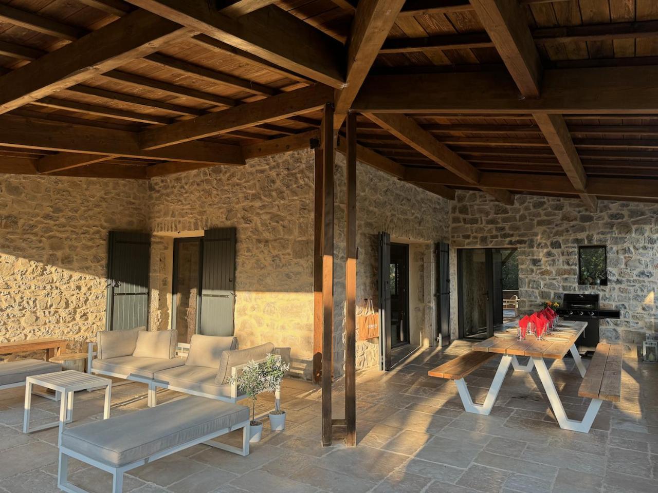 Luxurious Family House With Pool In Ardeche. Villa Les Vans Eksteriør billede