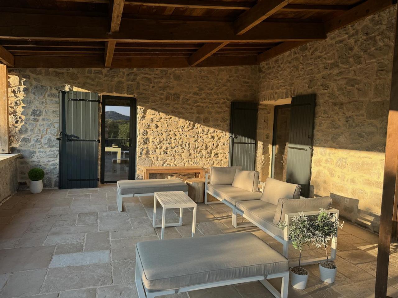 Luxurious Family House With Pool In Ardeche. Villa Les Vans Eksteriør billede